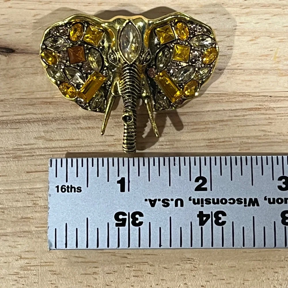New Elephant Brooch Women Gold Tone Amber Rhinestone Safari Jewelry Pin